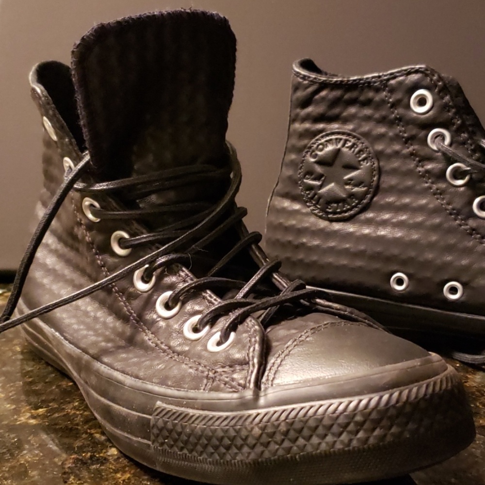 Chuck Taylor All Star Leather High Top Unisex